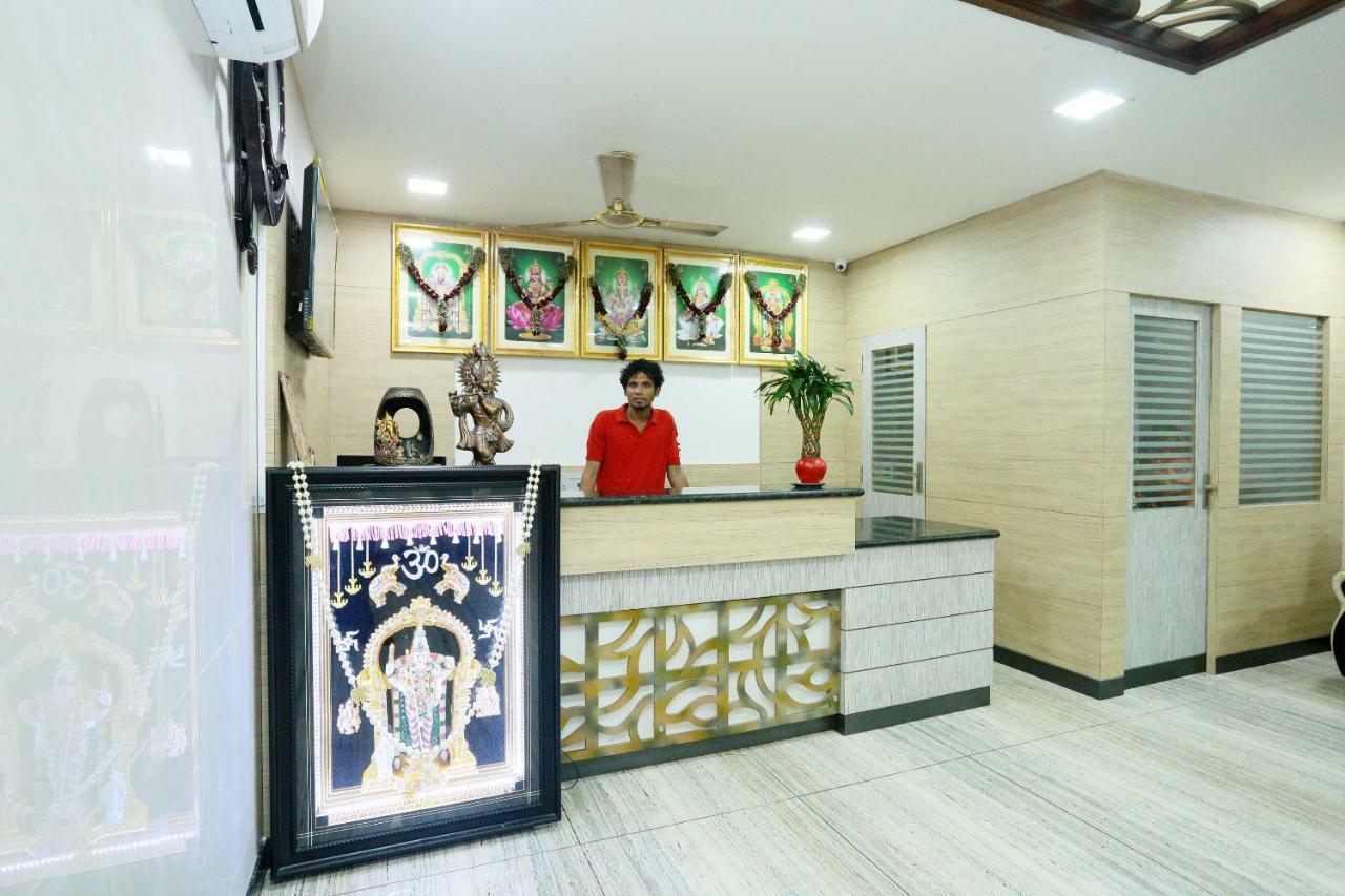 Oyo 18808 Hotel Rsn International Rāmeswaram Esterno foto