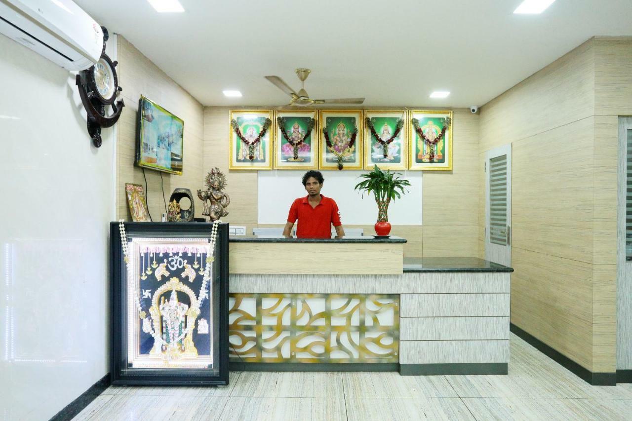 Oyo 18808 Hotel Rsn International Rāmeswaram Esterno foto