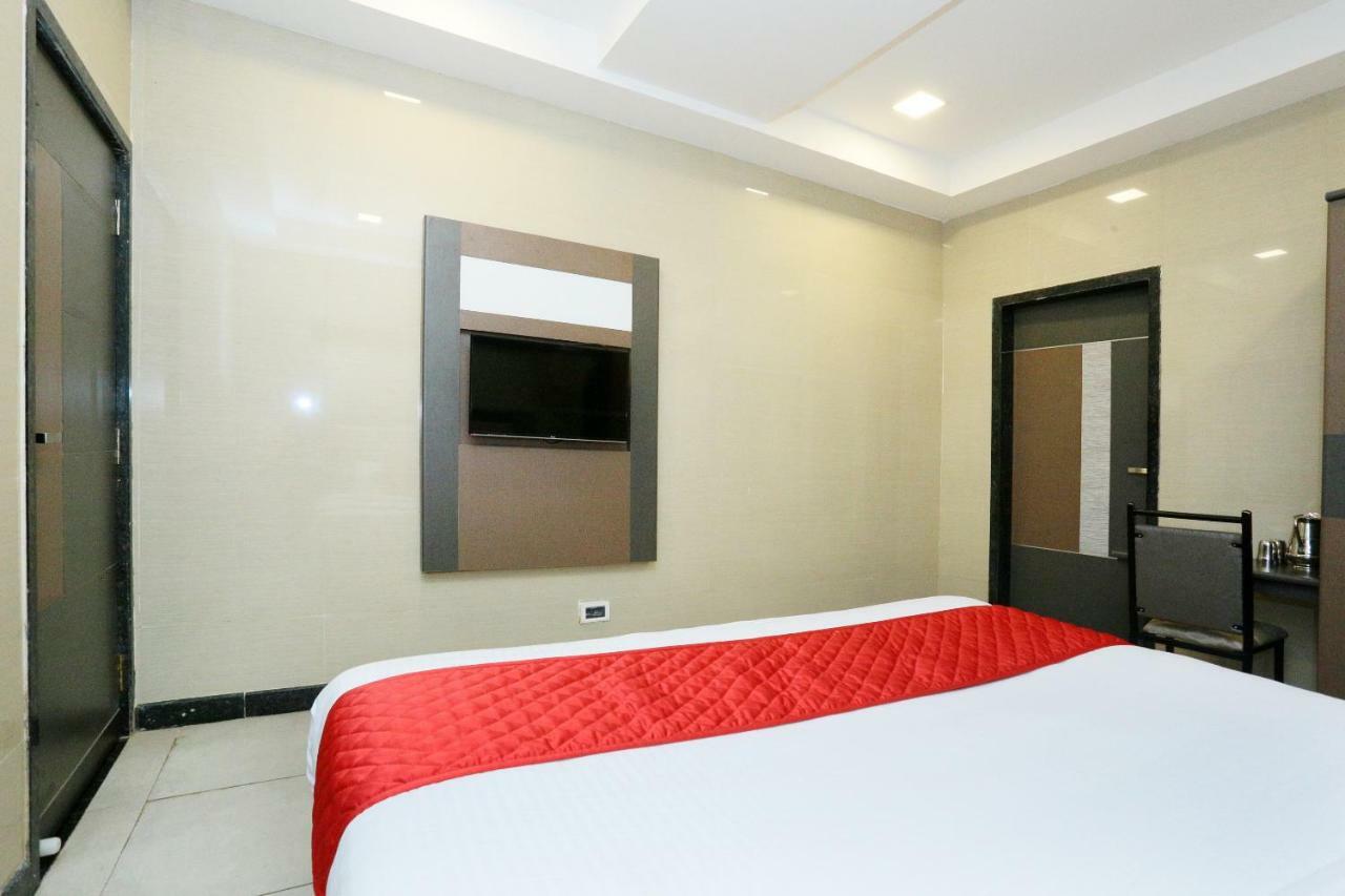 Oyo 18808 Hotel Rsn International Rāmeswaram Esterno foto