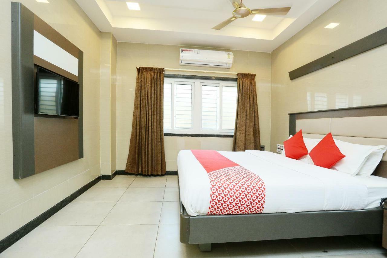Oyo 18808 Hotel Rsn International Rāmeswaram Esterno foto