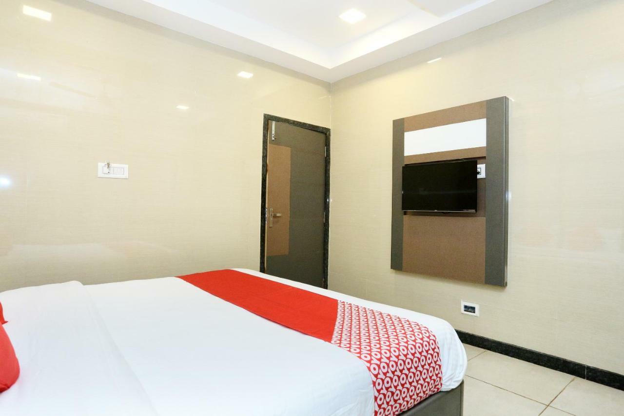 Oyo 18808 Hotel Rsn International Rāmeswaram Esterno foto